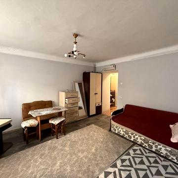 Продається однокімнатна квартира в центрі міста