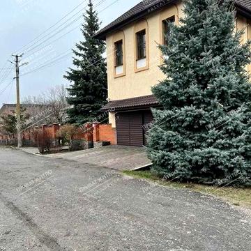 Якщо шукаєте "як у всіх" - це не ваш варіант!