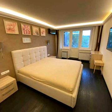 Цена!!! Продам 2-х комнатную квартиру на пр. Богдана Хмельницкого