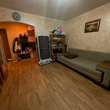 Продам 2-кімнатну квартиру в центрі міста (проспект Лесі Українки)