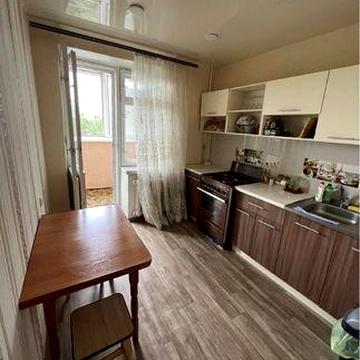 Здам 1 к парк Шевченко! Вільна!