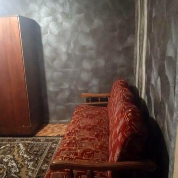 Здам окремий будиночок можна чоловікам