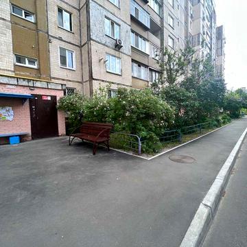 Продам 3к.квартиру пр.Григоренка-19 метро Позняки 10хв.