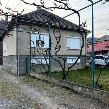 Продаж добротного будинку в Чинадійово