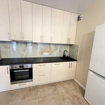 Оренда 1к Варшавський, Правди, Європейського Союзу, Ретровіль