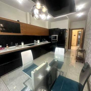 Аренда 3к.кв. 130 кв.м. Новострой ЖК « Монте Плаза», пр.Науки, 45/3.