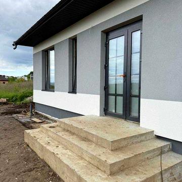 Продається новий будинок біля лісу