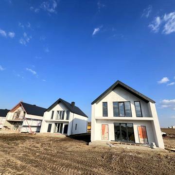 Продаж будинку 145м2 с.Білогородка єОселя єВідновлення