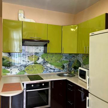 Молодіжна вул. (Піонерська), 12