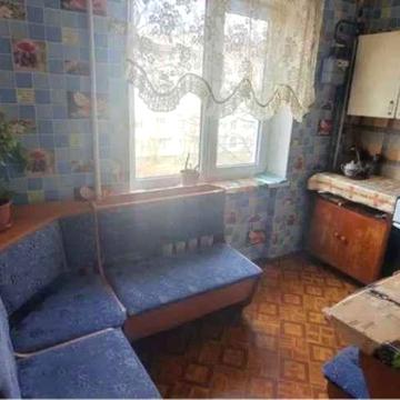 сдам 2комн квартиру ул Чаривная 145
