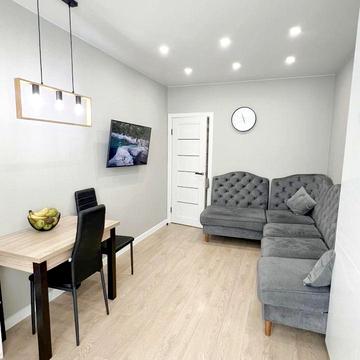 Бишівська вул., 14-14А