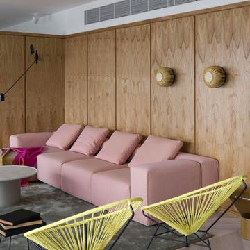 Андрія Верхогляда вул. (Михайла Драгомирова), 11