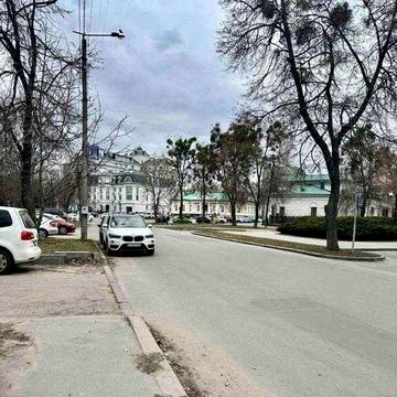 У продажу однокімнатна квартира р-н Парку Перемоги