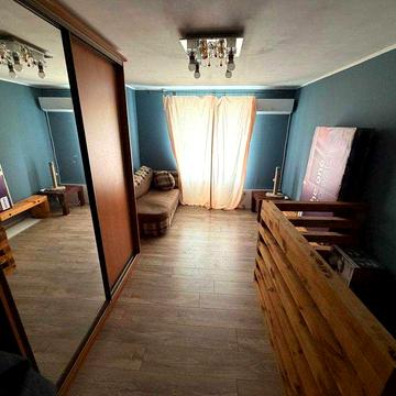 Квартира гостинка. Продажа от хозяина. 15 минут от метро