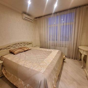 Сдам  на Драгоманова  метро Позняки