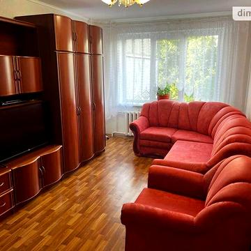 Довгострокова оренда 3к Квартира Андрія Первозванного вулиця