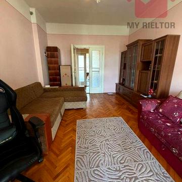 Продаж трикімнатної квартири по вул.Гойди