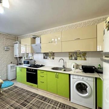 Поділ, 2кімнатна 16000грн+комунальні