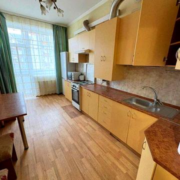 Оренда 2 кім. квартири по вул. Петлюри