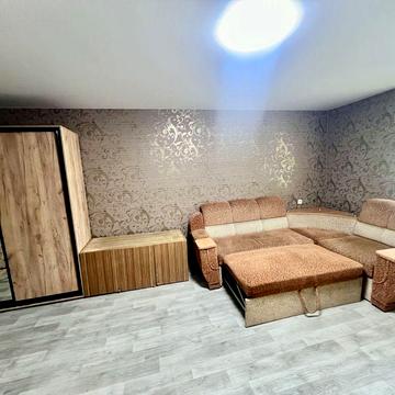 Сдам 1 к квартиру Центр ( медколедж )