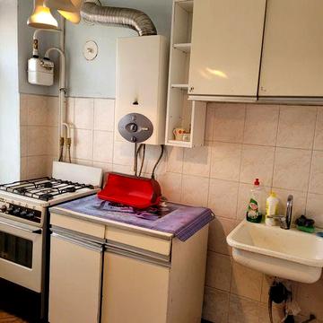 Оренда 1 км.кв вул.Галицька/Пулюя,меблі,техніка ті що на фото,1 -2 ос.