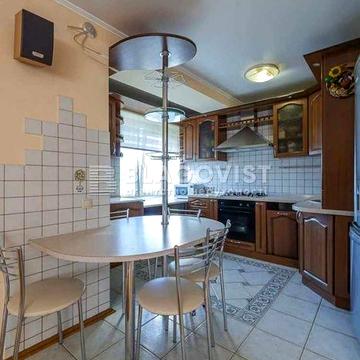 Продаж 3к квартири Космічна 6 м.Дарниця м.Чернігівська