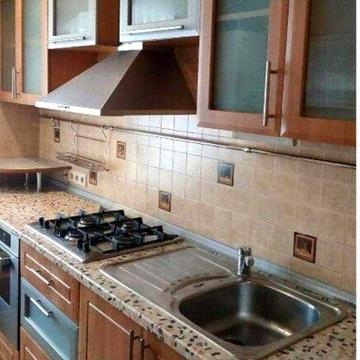 Левада 3-кiмнатна квартира з індивідуальним опаленням