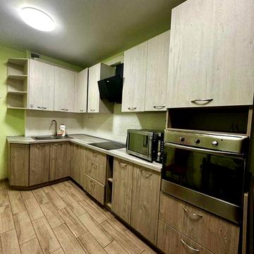 Лобачевського 7а, ЖК Флагман,затишна 1к, невисокий поверх,м Дарниця