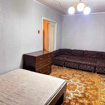 Оренда кімнати в квартира від власника по вул. Пулюя 9