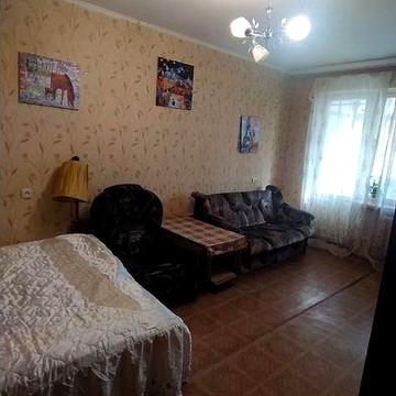 Сдам 2ком Глушко24А/ рынок Людмила. 3этаж