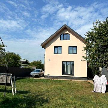 Продається будинок в Івано-франківську