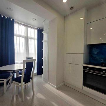 Євро 2к квартира з новим дизайнерським ремонтом!