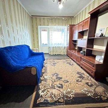 Продам 2-кімнатну квартиру в житловому стані