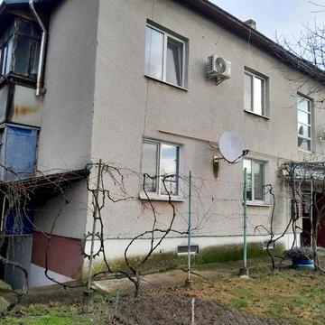 2-х кімнатна квартира м.Чоп, вул. Новозагородня, можливо Є_відновлення