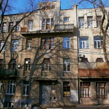 Продам квартиру в центе города! Возле градусника! Рымарская! 164м2!