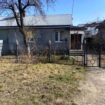 Продам будинок в центрі міста