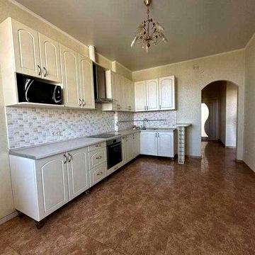 Продам 2 кімнатну квартиру на Таїрова, з гарним плануванням