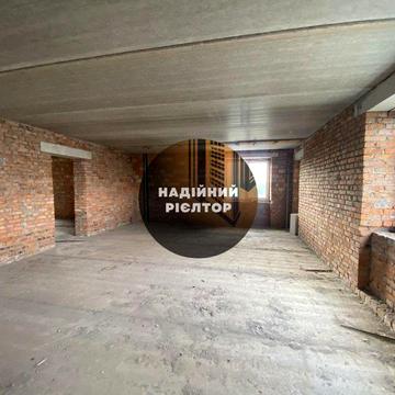 Продаж 4-кімн. пентхаусу у Хмельницькому