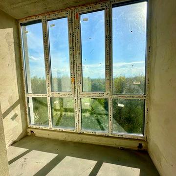 Квартира в зданому ЖК, 43,3 м2 біля озера