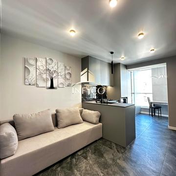 Байди Вишневецького вул., (Будинок 3)