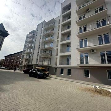 Здається в оренду 2-ох кімнатна квартира вул.Богомольця 19