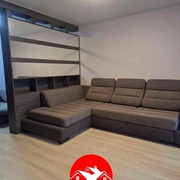 Продается 2-х комн. студия со свежим ремонтом в центре, ул. Школьная