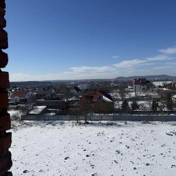 Продається будинок з красивим краєвидом на Львів