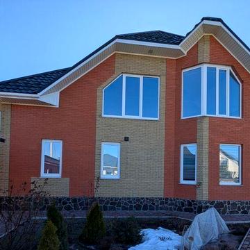 Будинок в передмісті Черкас