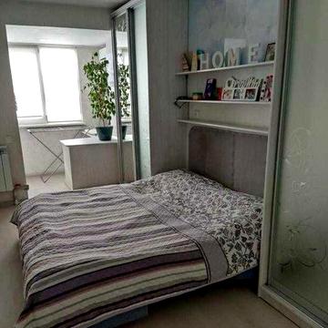 Продам 2 кімнатну  квартиру з капітальним ремонтом.