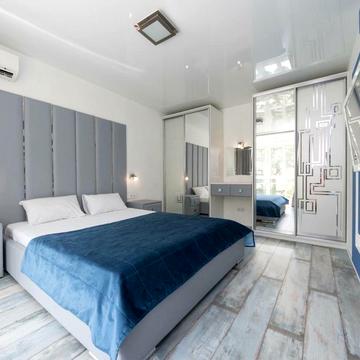 Лесі Українки бульв., 3