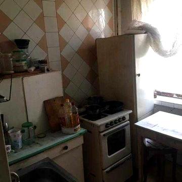 2к квартира возле метро Индустриальная, Мира 90