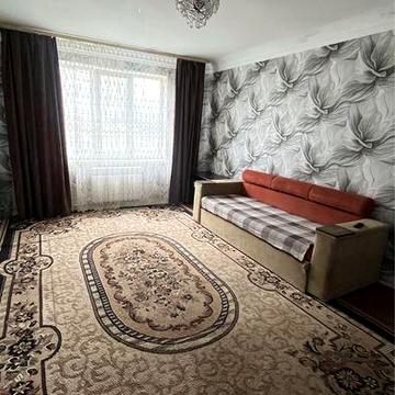 Здається  2 кімнатна квартира в центрі міста