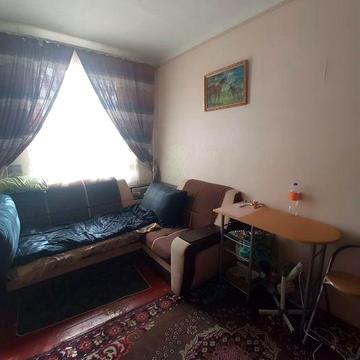 Продаю 1 к. кв. вул Кузнецька- Садова