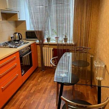 Сдаётся 2-х комнатная квартира пр. Леси Украинки\Пушкина